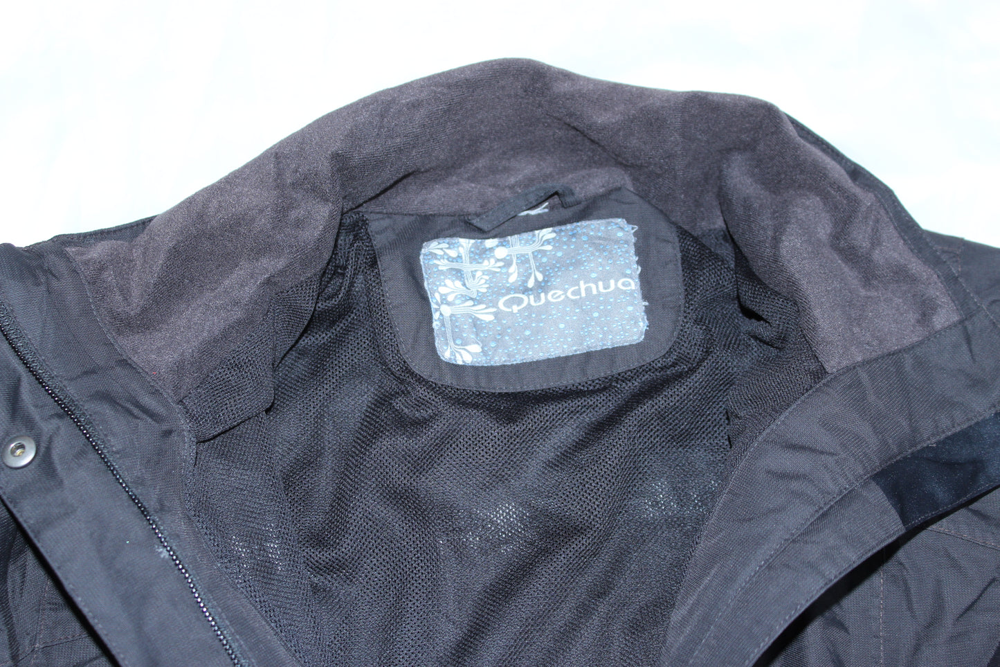 CAMPERA TIPO SENDERISMO LISA